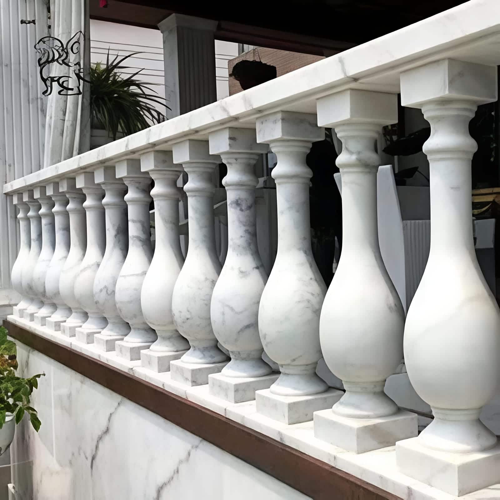 السلالم · 02