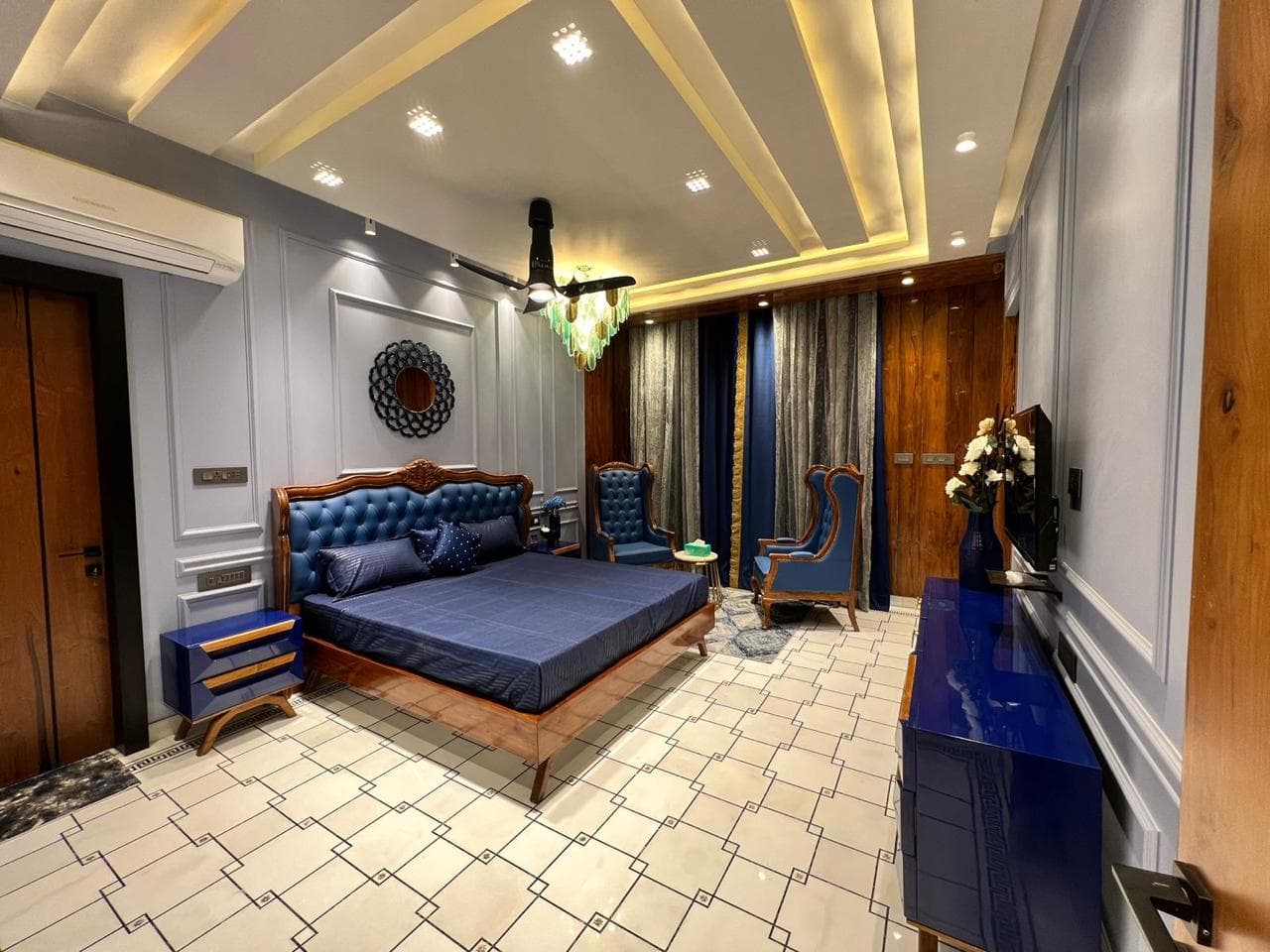 Floor 5